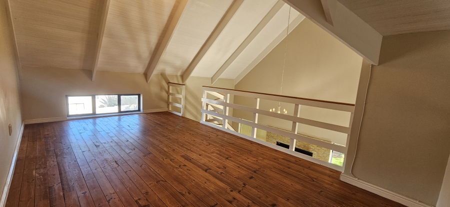 To Let 3 Bedroom Property for Rent in Berg En Dal Western Cape